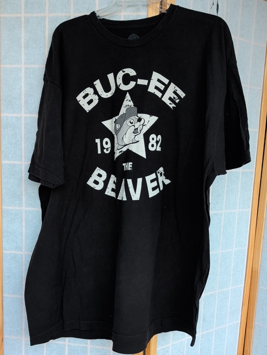 BUC-EE'S Other - Buc-ee's The Beaver Black Graphic Short Sleeve Tee Vacation Weekend Wear